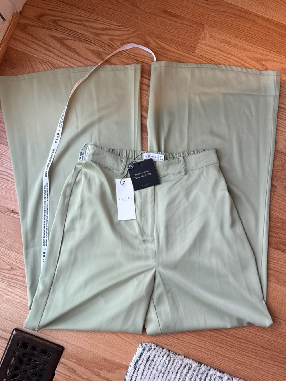NWT Club L London Satin Wide Leg Trouser Sage Green High Rise Size US 8 - Picture 7 of 11